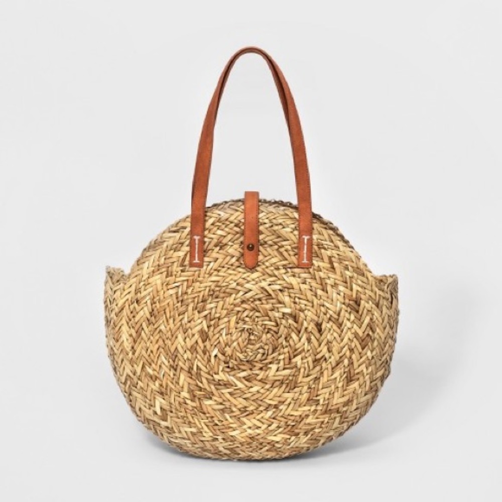 ISO!!! NOT FOR SALE!!! Straw Tote-Universal Thread